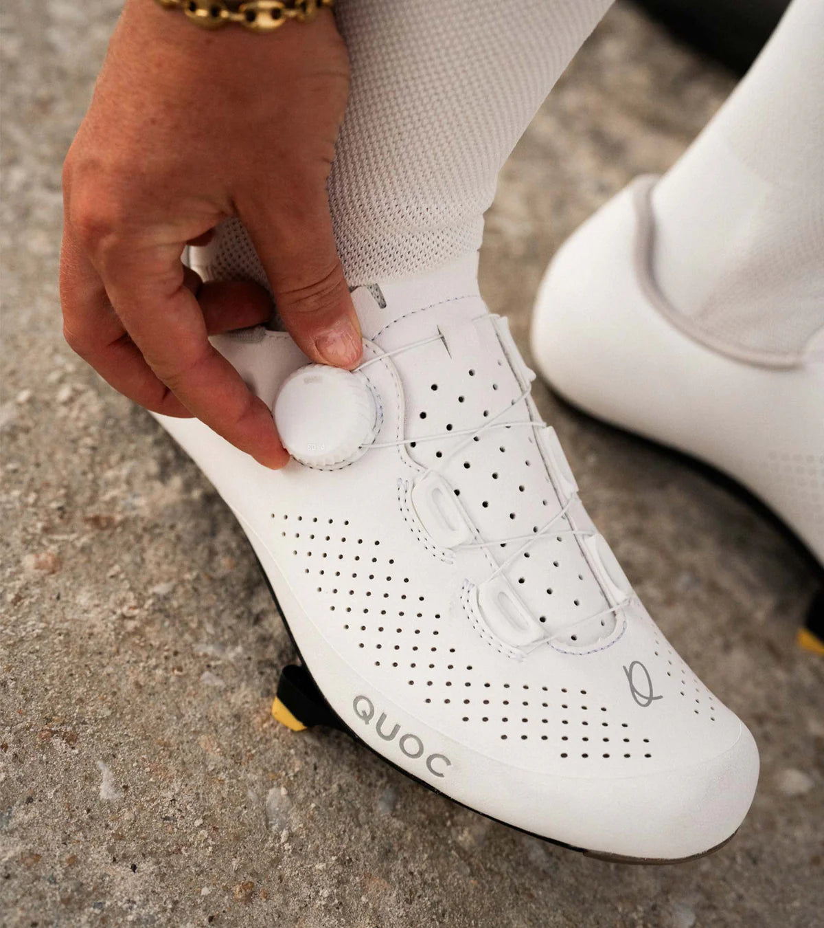 <tc>Quoc - Motion - White</tc>