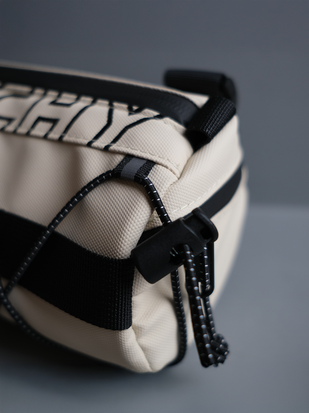 Hanger bag - black