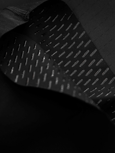 Woman - black altitude wardrobe
