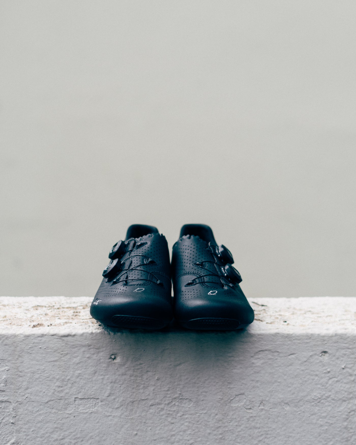 QUOC - Mono II - Black
