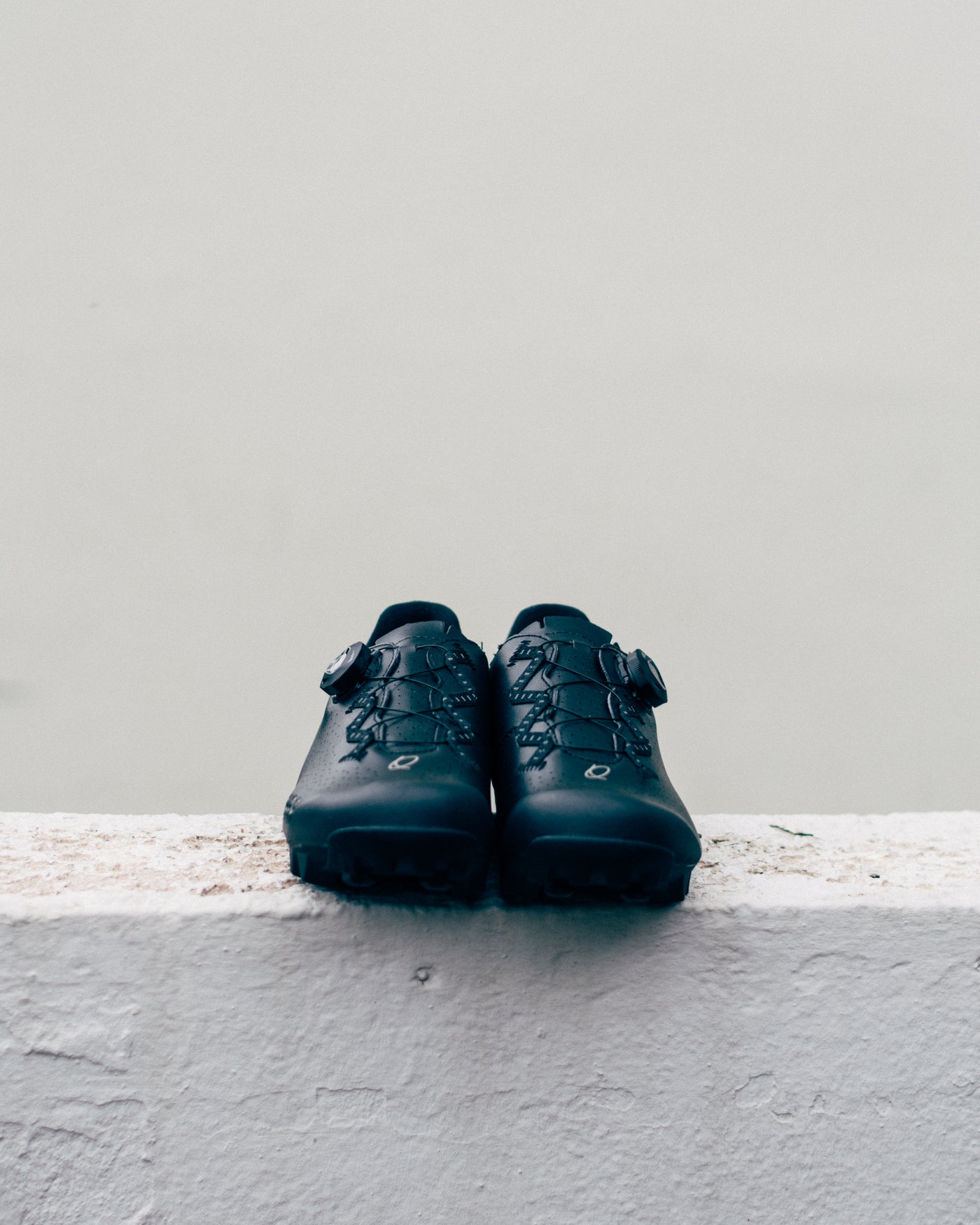 QUOC - Escape Out Road - Black