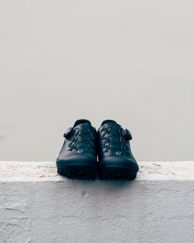 QUOC - Escape Out Road - Black